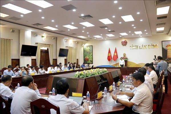 Thúc tiến độ giải ngân vốn đầu tư công các dự án trọng điểm