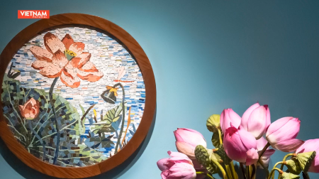 New creations from broken ceramic - Vimarsana News