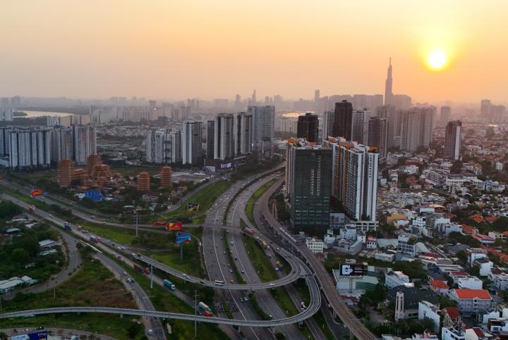 제14차 전당대회를 향하여: 혁신 40년, 베트남 경제의 비약적 성과와 도약