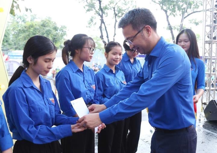 Mong muốn của thế hệ trẻ khi bước vào kỷ nguyên vươn mình 