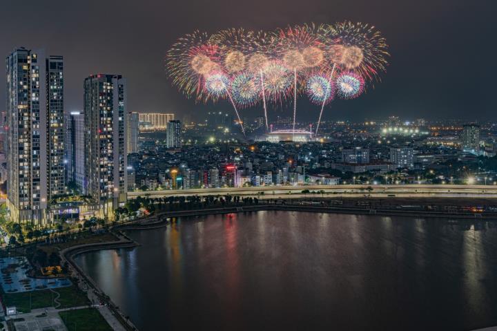 Phân luồng phục vụ chương trình bắn pháo hoa chào mừng Đại hội XIV của Đảng