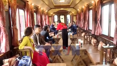 Voyage en train : nostalgie et café vietnamien