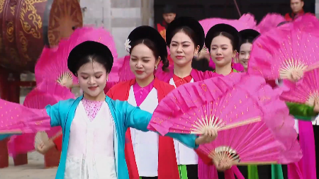 タン・ロン皇城遺跡におけるテトの活動