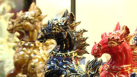 Bat Trang traditional art features Vietnamese spirit