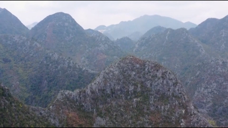 同文岩石高原：地质奇迹与民族文化交响的世界领先文化目的地