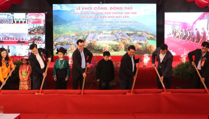 Khởi công 11 trường PTNT tại các xã biên giới Tuyên Quang