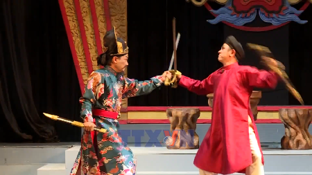 សិល្បករវ័យក្មេងនាំមកនូវភាពរស់រវើកថ្មីដល់ល្ខោនប្រពៃណី