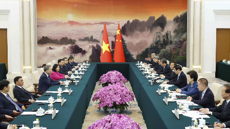 Le secrétaire général du Parti et président To Lam en visite en Chine