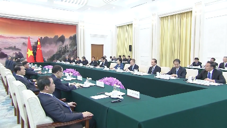 Líder vietnamita se reúne con presidente de la Conferencia Consultiva Política del Pueblo Chino