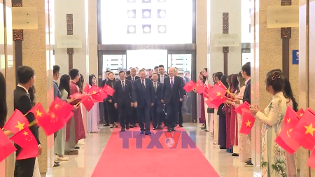 ການພັດທະນາສາຍພົວພັນກັບ ສປ ຈີນ ແມ່ນບຸລິມະສິດອັນດັບໜຶ່ງ ໃນນະໂຍບາຍການຕ່າງປະເທດຂອງ ຫວຽດນາມ