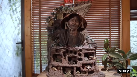 Chiêm ngưỡng chiếc bánh nghệ thuật cao hơn 1m tái hiện ký ức ngày thống nhất đất nước 30/4