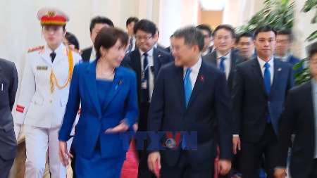越南政府总理黎明兴与日本首相高市早苗举行会谈