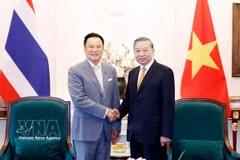 越共中央总书记、国家主席苏林会见泰国总理阿努廷·参威拉军