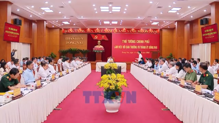 黎明兴总理：隆城国际机场于2026年底投入运营是首要优先任务