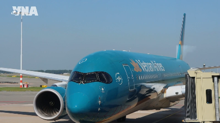 Direct Hanoi-Amsterdam route boosts Vietnam-Netherlands ties
