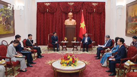 Party General Secretary, State President receives outgoing Korean Ambassador