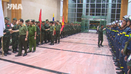124 Vietnamese officers depart for earthquake relief mission in Venezuela