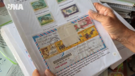 Stamp collector preserves history of President Ho Chi Minh