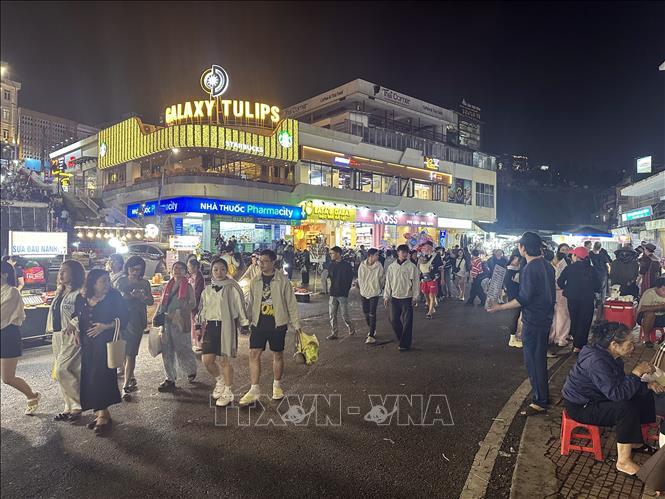 Kết nối sản phẩn du lịch, phát triển kinh tế đêm