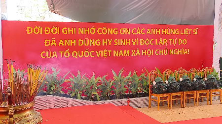 Prime Minister attends memorial service for 731 fallen soldiers in Ho Chi Minh City