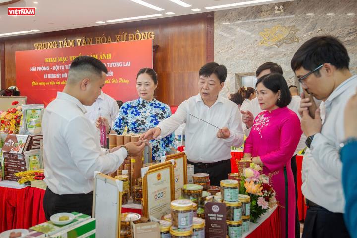 Giữ gìn nghề gia truyền và phát triển hương sạch làm từ thảo mộc
