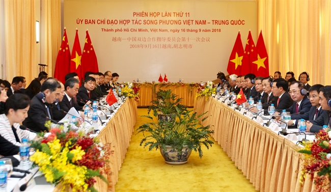 Sáng 16/9/2018 tại Thành phố Hồ Chí Minh đồng chí Phạm Bình Minh Ủy viên Bộ Chính trị Phó Thủ tướng Chính phủ Bộ trưởng Bộ Ngoại giao và đồng chí Vương Nghị Ủy viên Quốc vụ Bộ trưởng Bộ Ngoại giao Trung Quốc đồng chủ trì Phiên họp lần thứ 11 Ủy ban Chỉ đạo hợp tác song phương Việt Nam-Trung Quốc. Trong ảnh: Toàn cảnh phiên họp. Ảnh: Quang Nhựt/TTXVN.