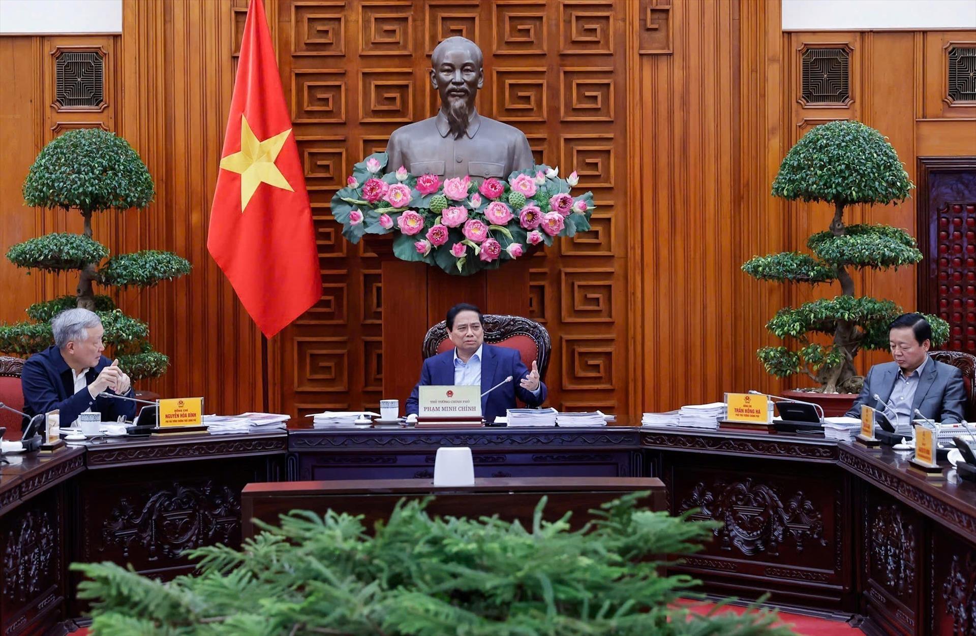 Xây dựng hệ thống đường sắt đô thị tại Hà Nội và Thành phố Hồ Chí Minh theo hướng hiện đại