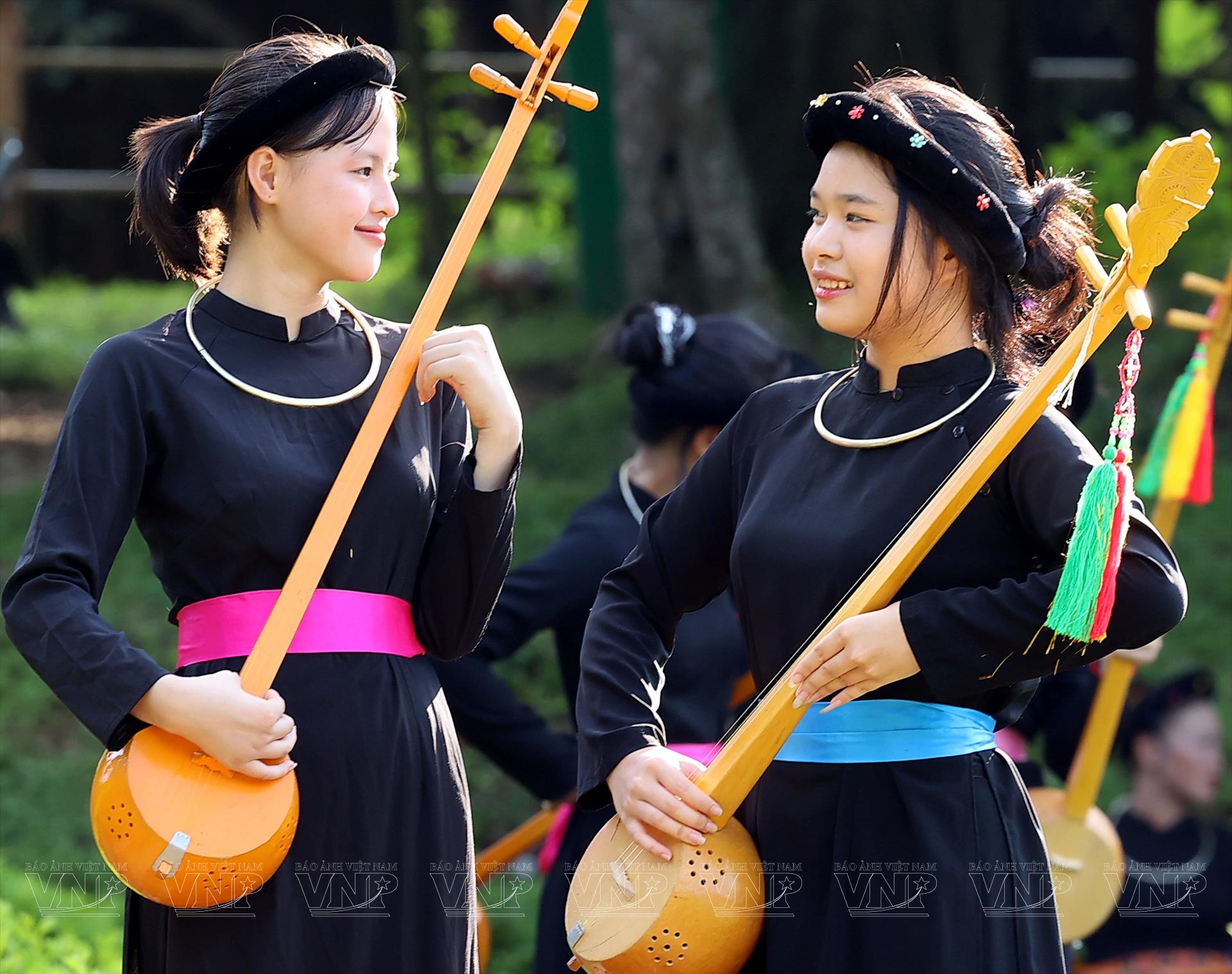 Then Singing: Echoes of Tay Cultural Heritage