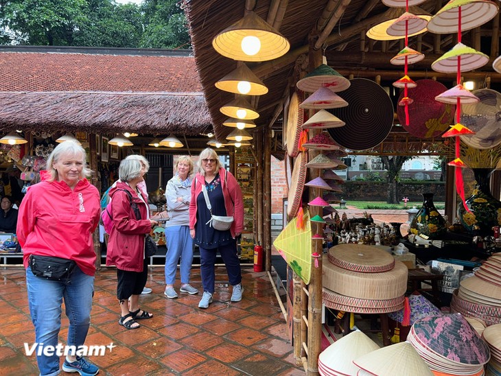 ແຂກທ່ອງທ່ຽວສາກົນມາທ່ຽວ ຫວຽດນາມ ໃນເດືອນຕຸລາ ມີລະດັບສູງສະຖິຕິ