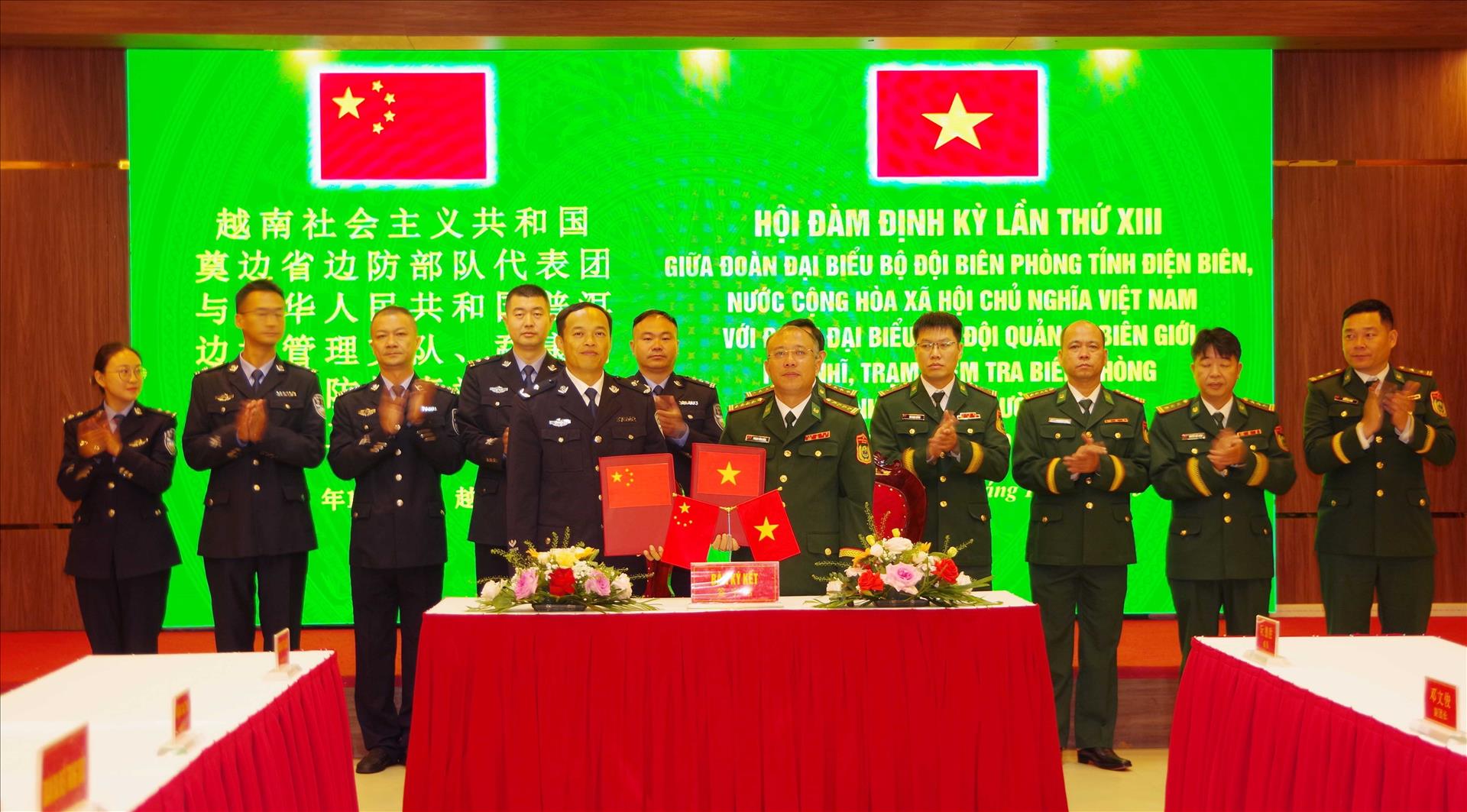 Đẩy mạnh hợp tác quản lý biên giới Việt - Trung