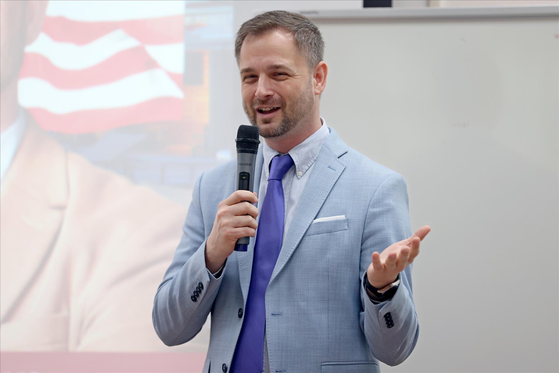 Hướng nghiệp quốc tế cho sinh viên Việt Nam