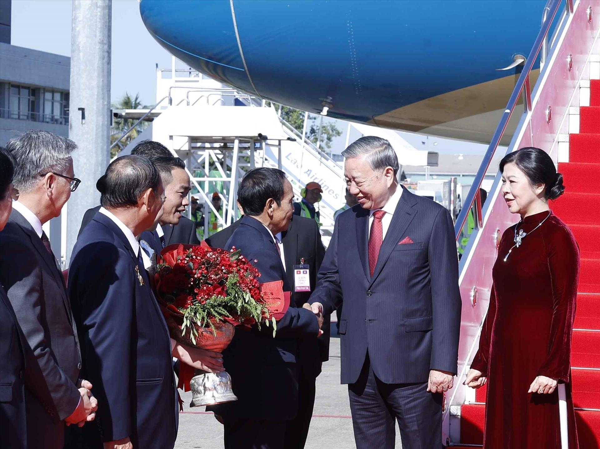 ラオス党書記長・国家主席 トー・ラム書記長の歓迎式典を主催