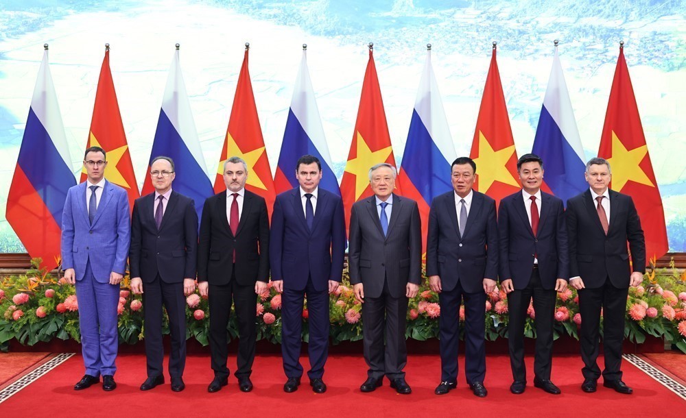 Phó Thủ tướng Thường trực tiếp Đoàn đại biểu cấp cao Cơ quan Công vụ, Nhân sự và Chống tham nhũng Liên bang Nga