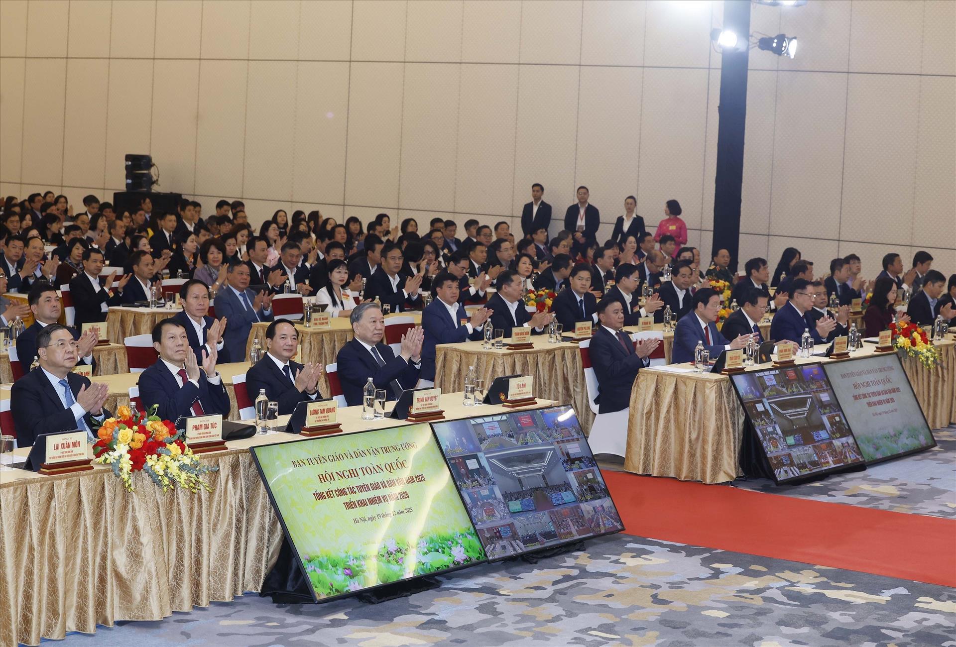 Tổng Bí thư Tô Lâm dự Hội nghị toàn quốc tổng kết công tác Tuyên giáo và Dân vận năm 2025, triển khai nhiệm vụ năm 2026