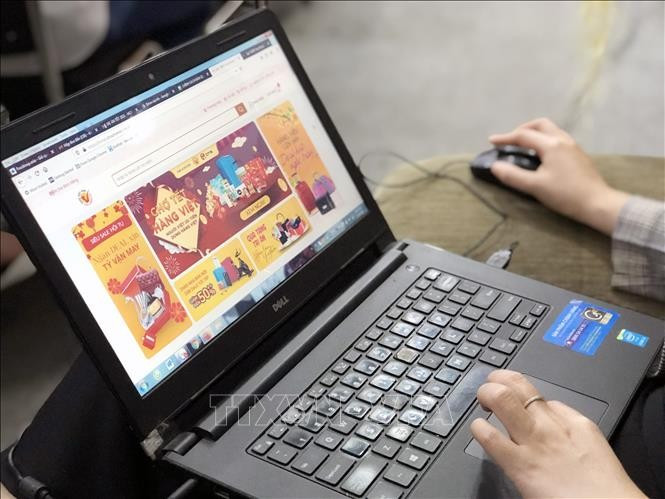Comercio electrónico lidera transformación de la economía digital de Vietnam en 2026