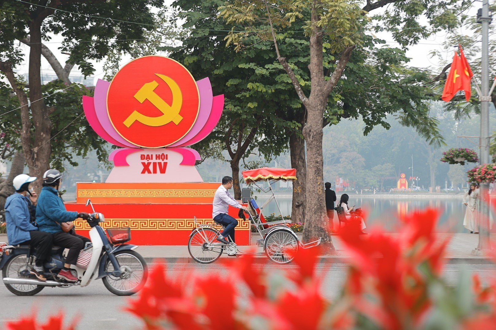 Ho Chi Minh Thought Guides Development Path: Top Leader
