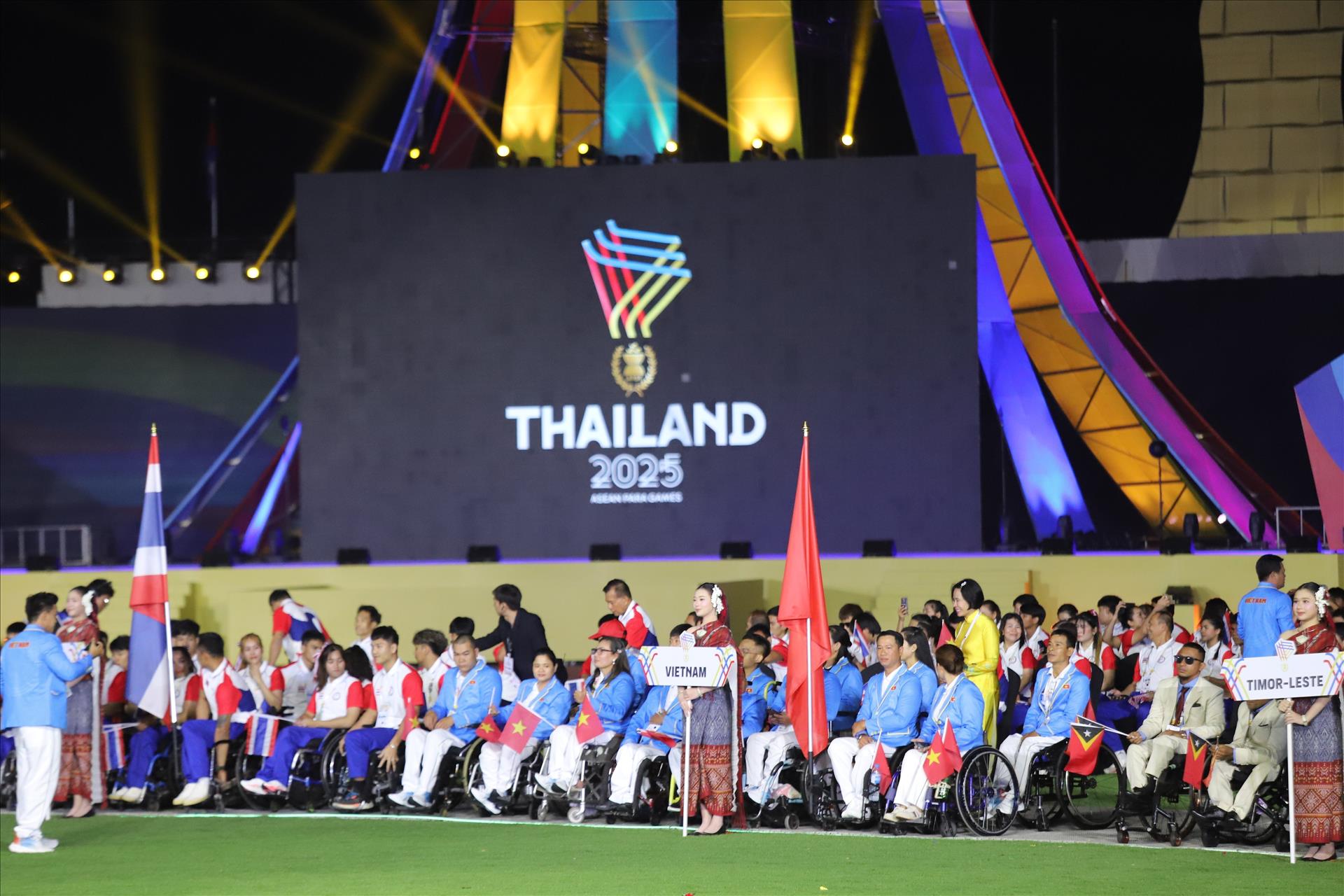 Xây dựng Cộng đồng ASEAN hội nhập, tự cường, bền vững, lấy người dân làm trung tâm