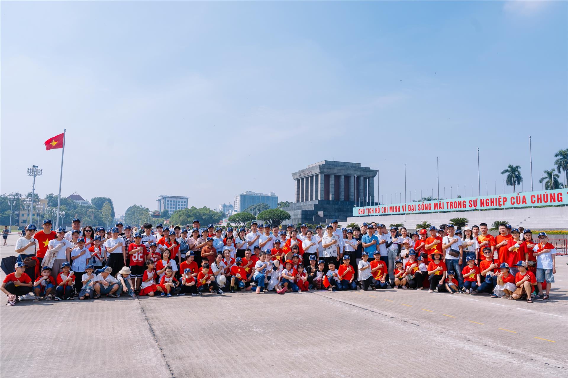 Tổ chức Đảng trong FDI và DDI - gắn kết lợi ích doanh nghiệp với lợi ích quốc gia