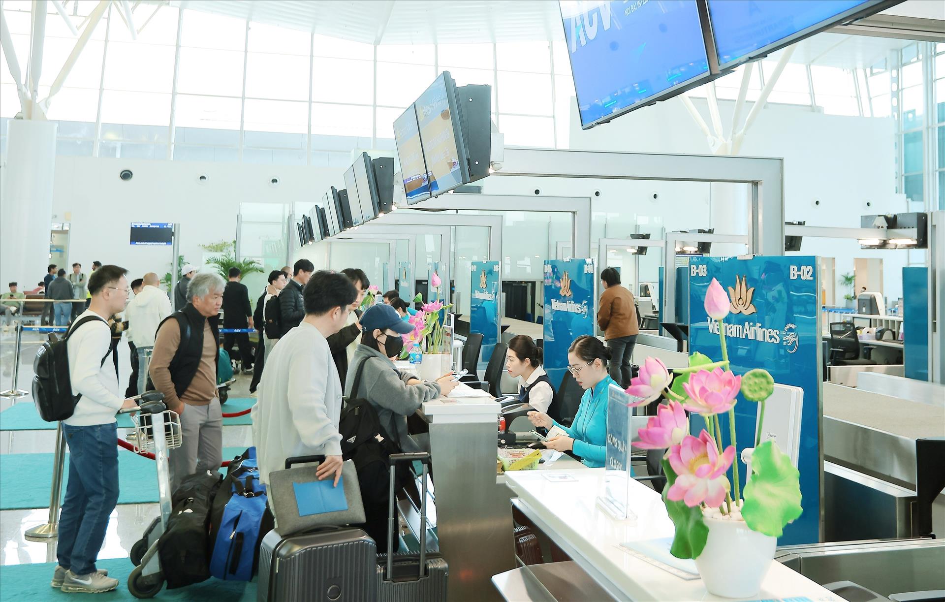 Vietnam Airlines dự kiến khai thác hơn 1.300 chuyến bay đêm dịp Tết