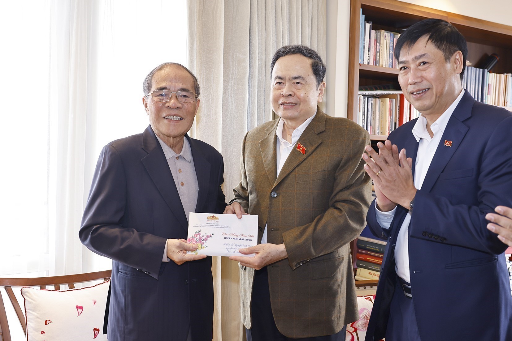 Chủ tịch Quốc hội Trần Thanh Mẫn tri ân các đồng chí nguyên lãnh đạo Đảng, Nhà nước