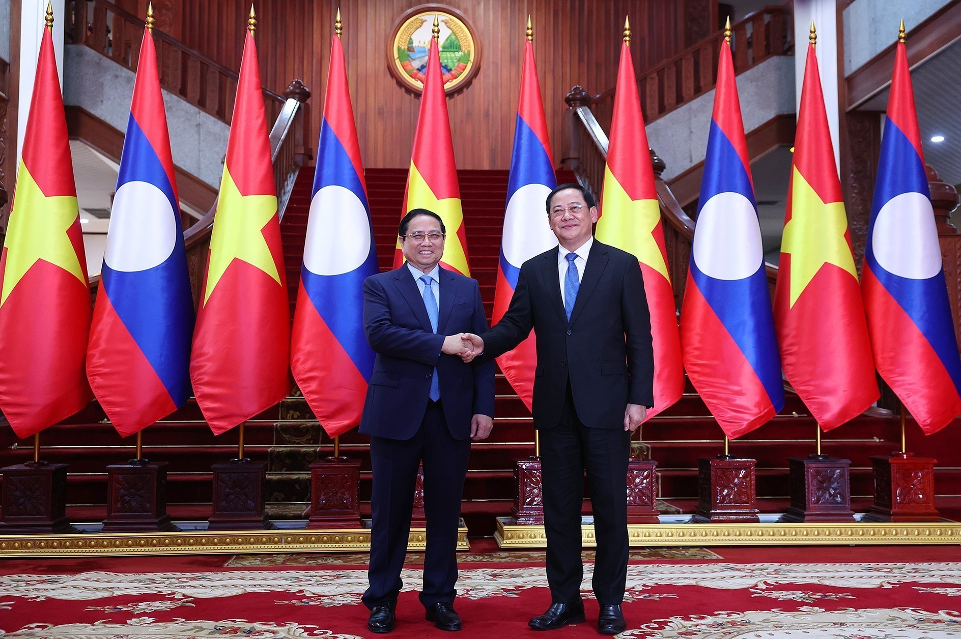 Le PM Pham Minh Chinh rencontre son homologue lao Sonexay Siphandone