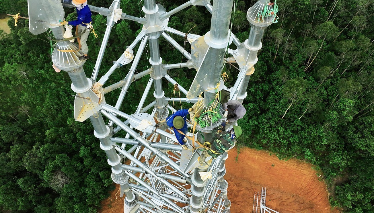 Trí tuệ, bản lĩnh, vượt sóng vươn ra biển lớn