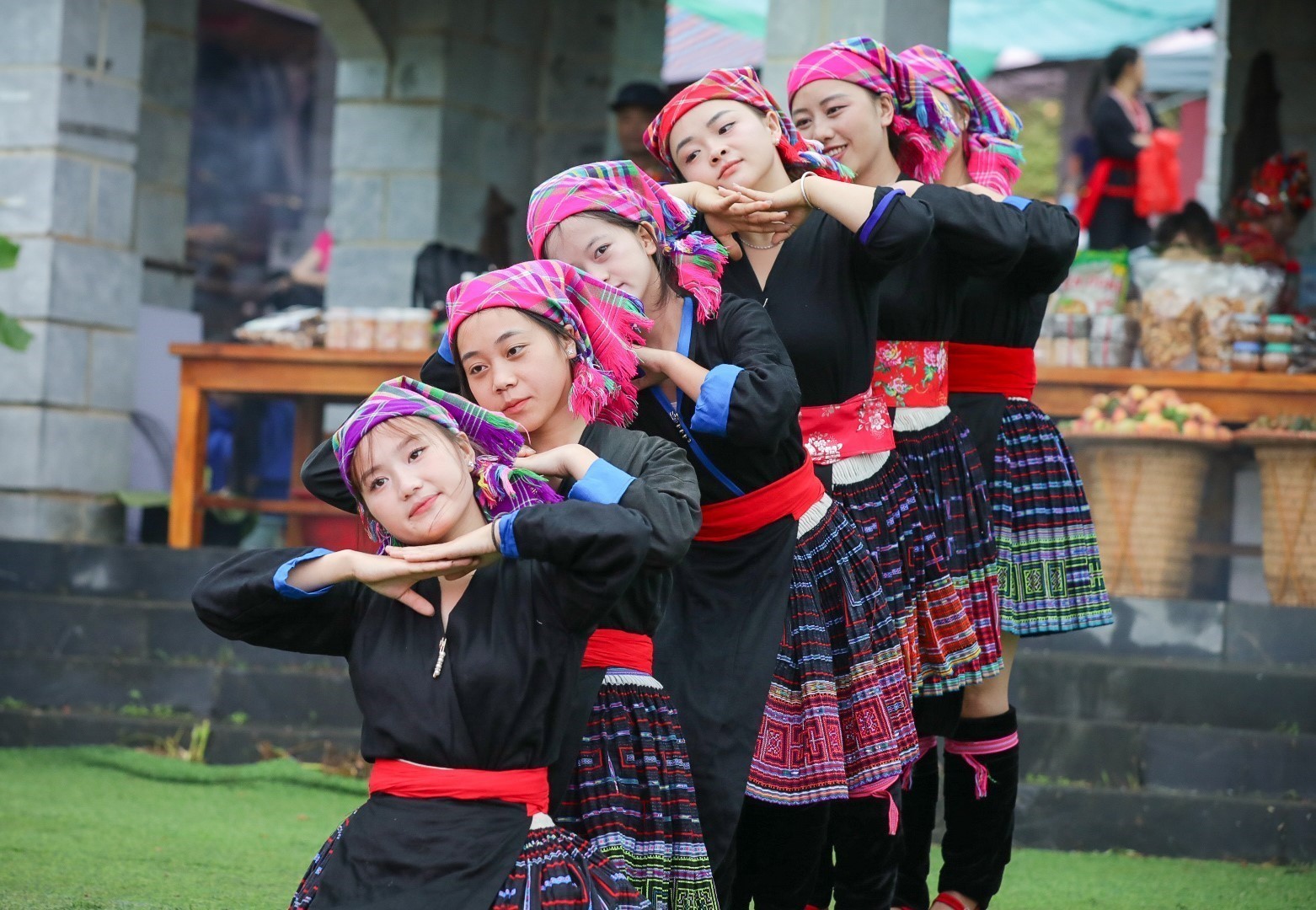 到越南民族文化村体验独特的春节习俗