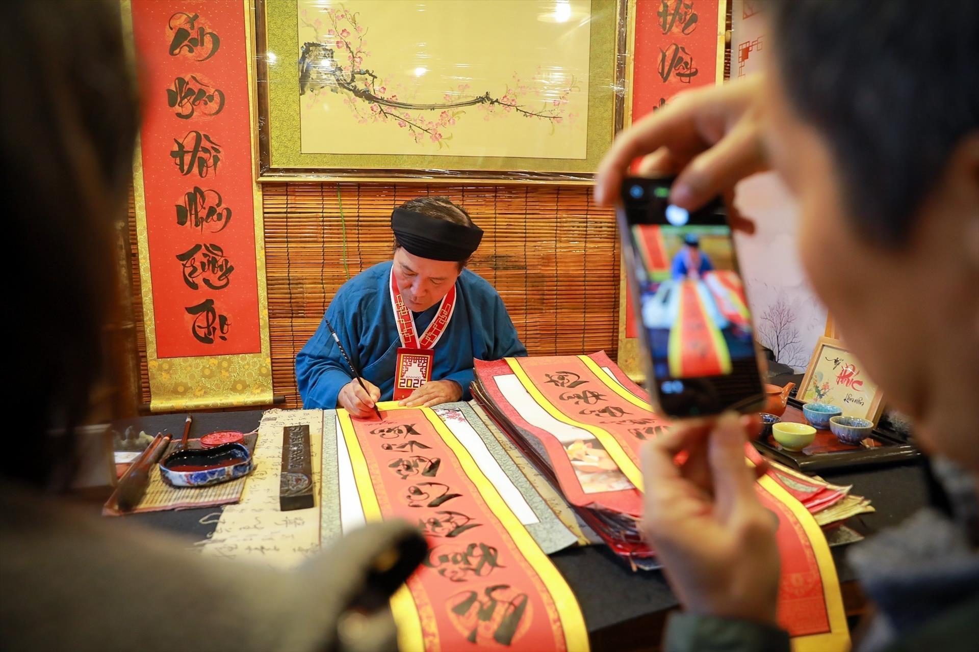 Spring Calligraphy Festival 2026 opens in Hanoi