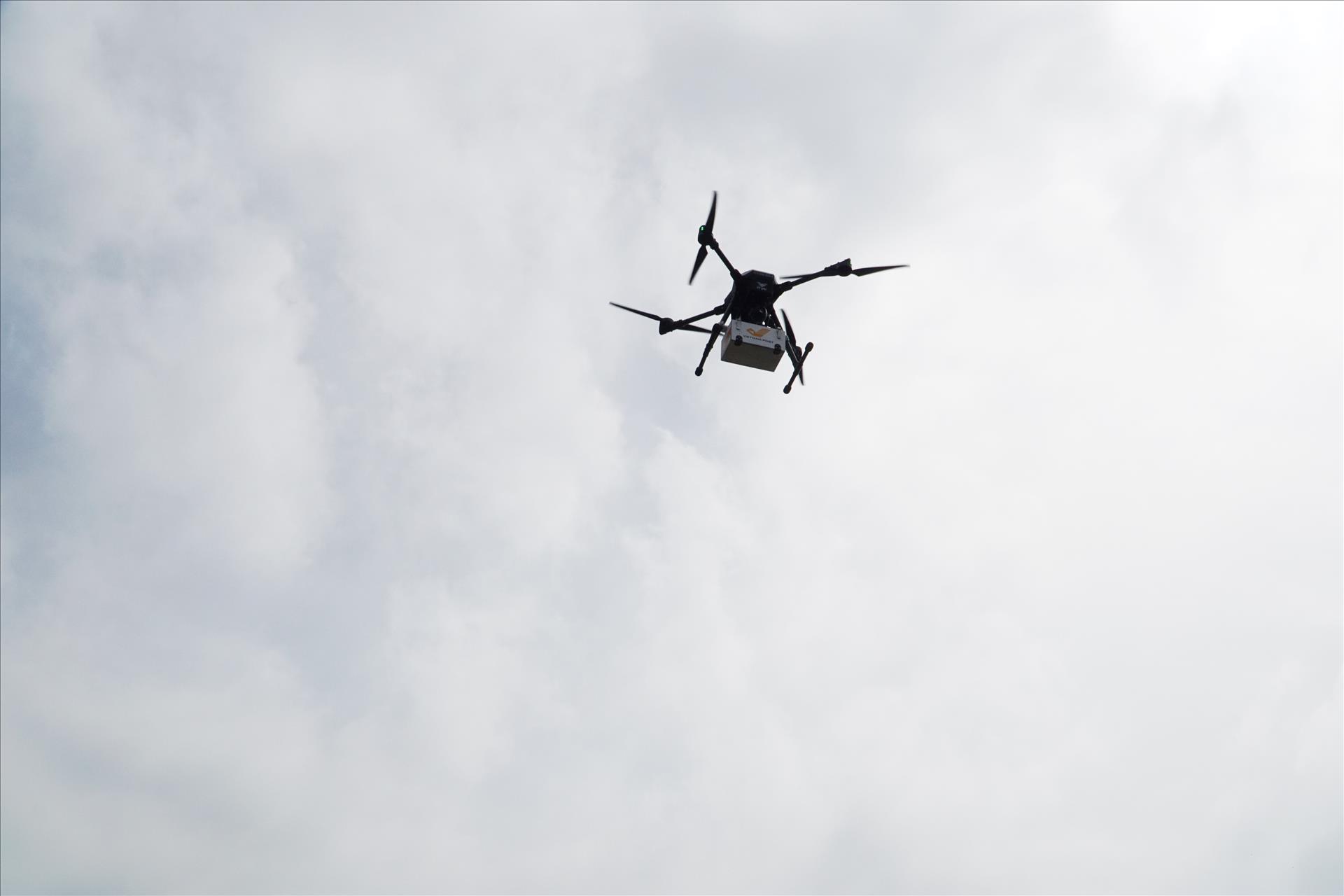 Khai trương tuyến giao hàng UAV xuyên biển đầu tiên tại Việt Nam