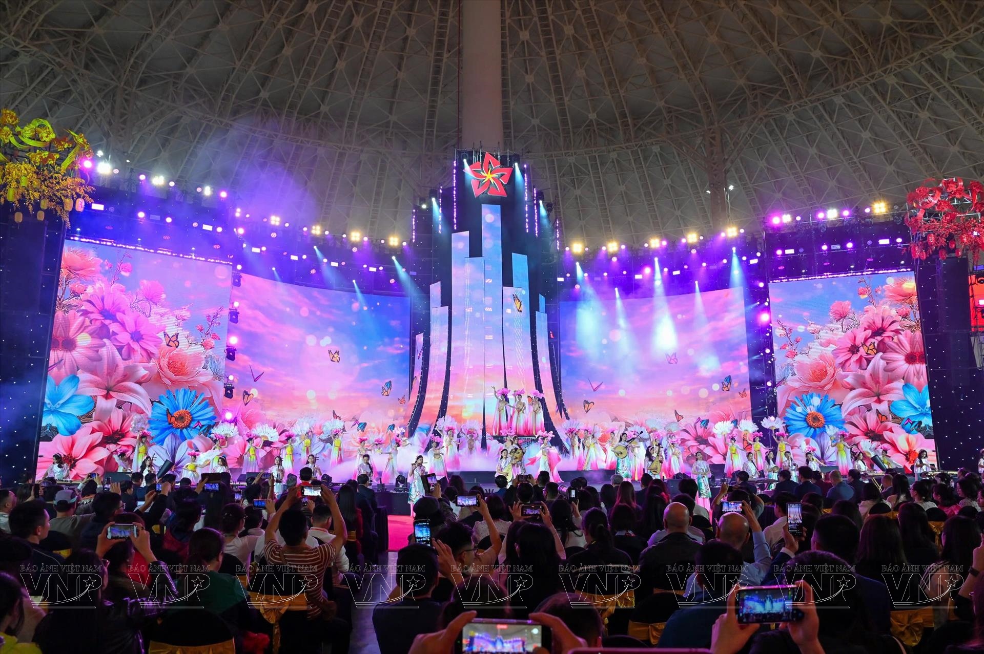 제1회 춘계 박람회의 성공, 베트남 국가 내생적 역량의 입증