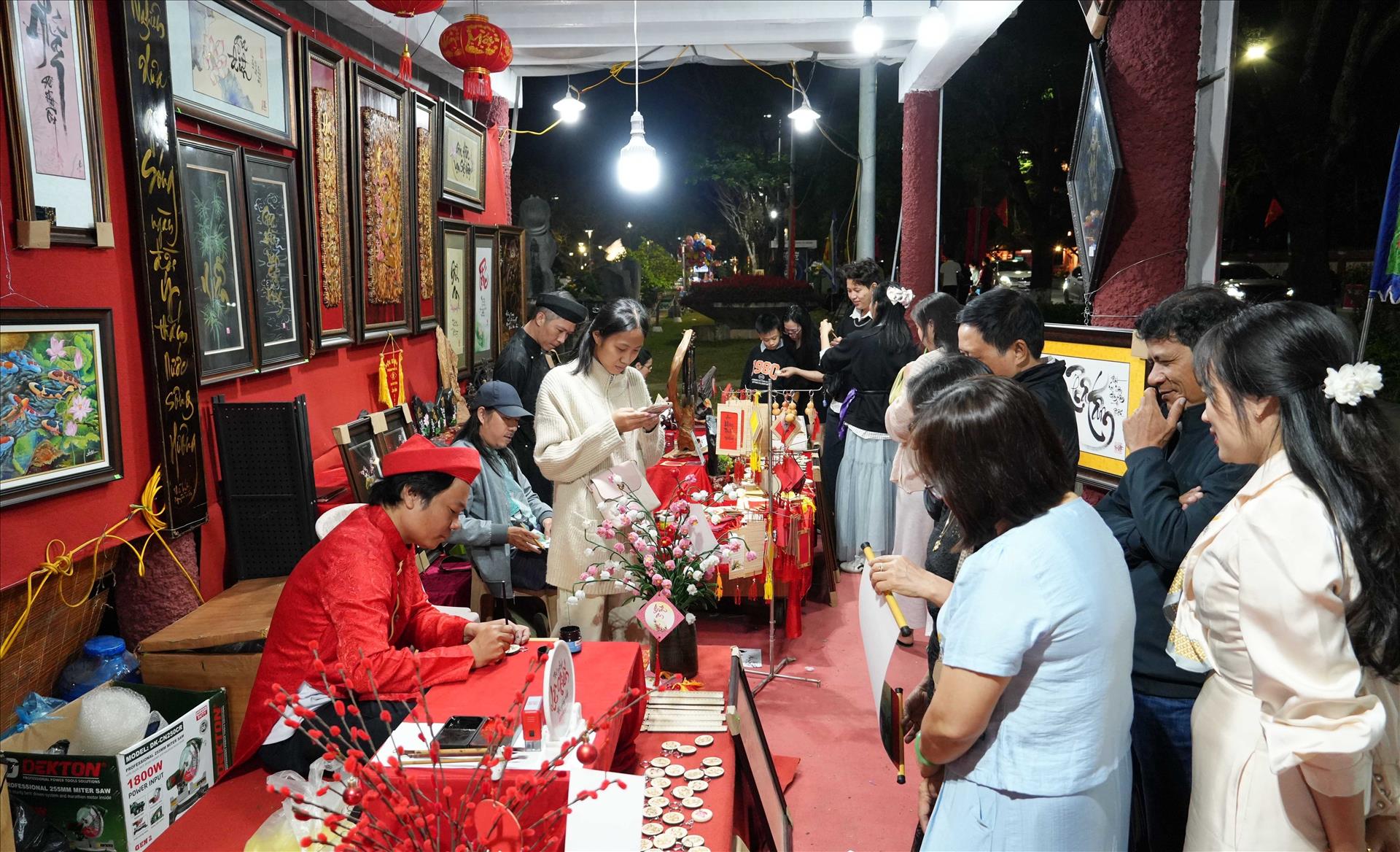 Tourism florishes during Tet, welcoming 14 million visitors