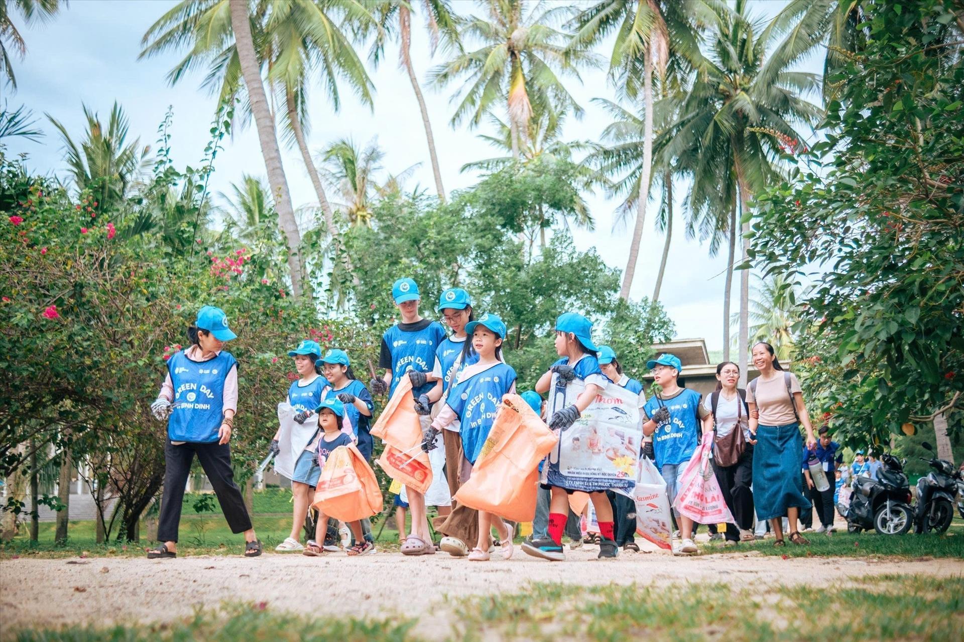 越南率先构建垃圾分类示范模式