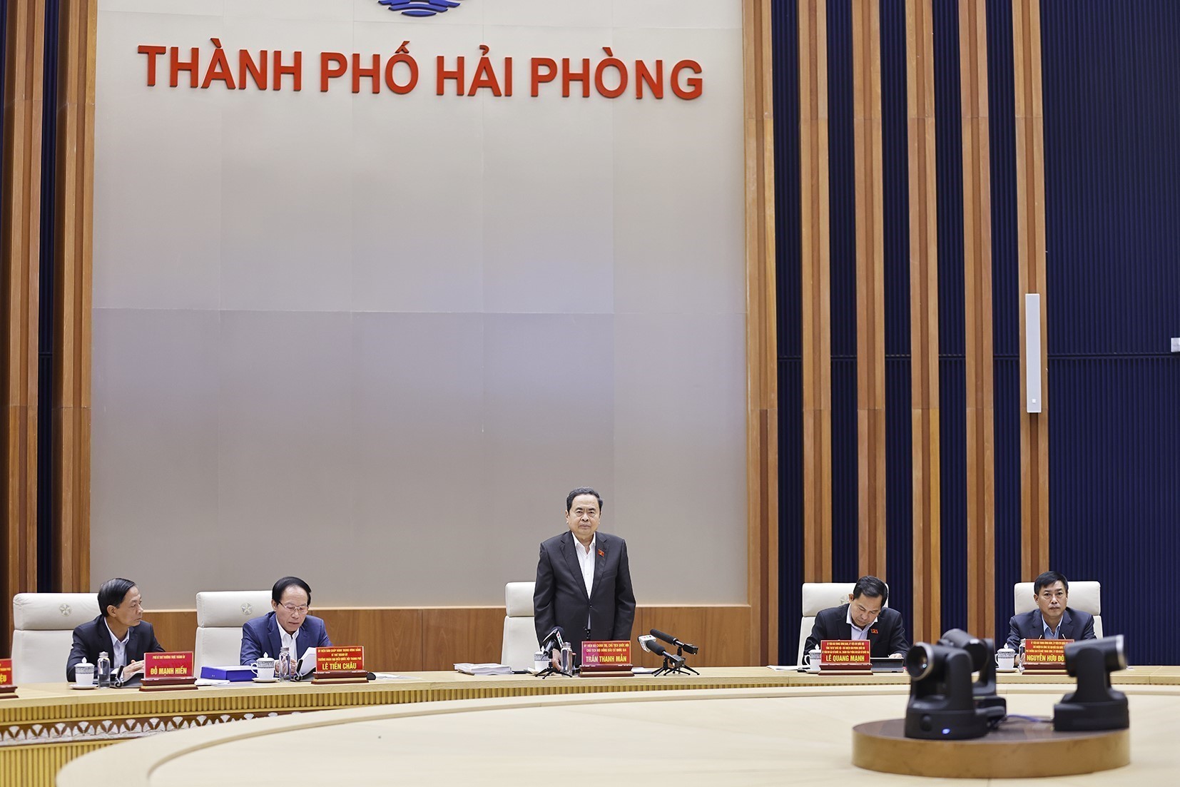 Chủ tịch Quốc hội Trần Thanh Mẫn: Rà soát kỹ nhóm cử tri đặc thù, bảo đảm không bỏ sót quyền bầu cử