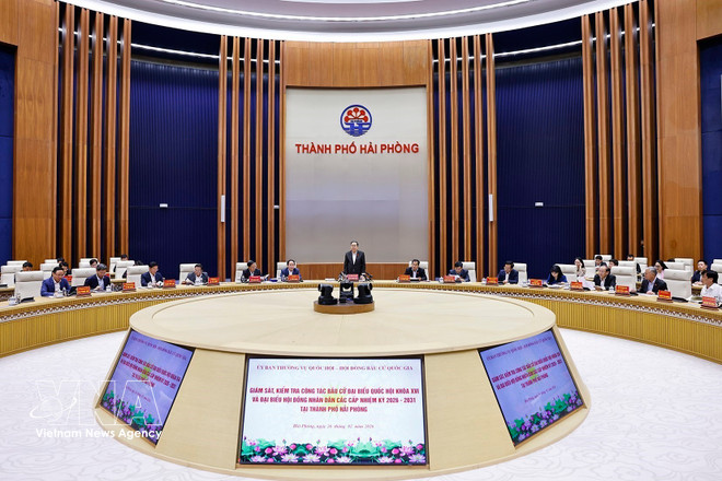 Председатель НС провёл проверку подготовки к выборам в городе Хайфон